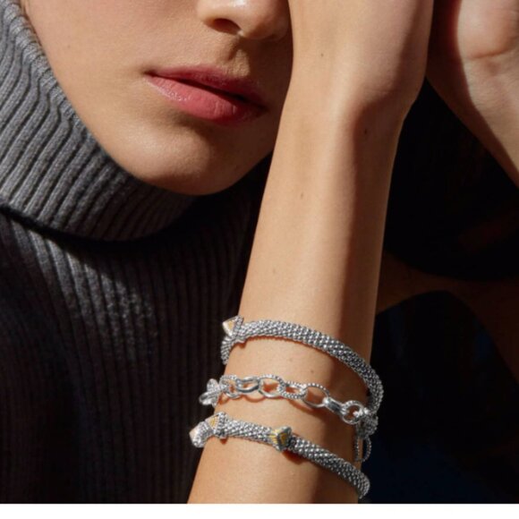 Three Station Pyramid Caviar Bracelet from Lagos | 6mm Size S+(6.5) - Picture 4 of 11